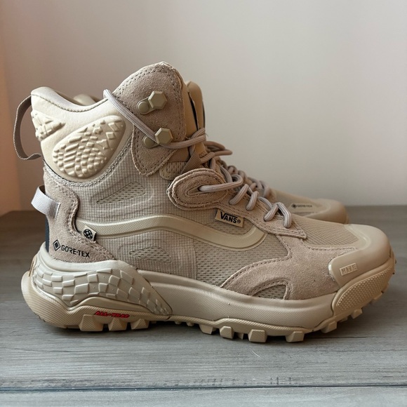 Vans MTE Crestline Gore-Tex Shoes Hiking Boot Khaki Tactical Men Sz 7.5 WMNS 9